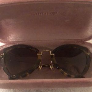 Miu Miu women sunshades
